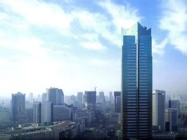 南京土拍溢价,南京土拍民企抢下高价地