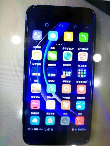 荣耀8魅海蓝刚出的时候多少钱,荣耀8青春幻海蓝和魅海蓝