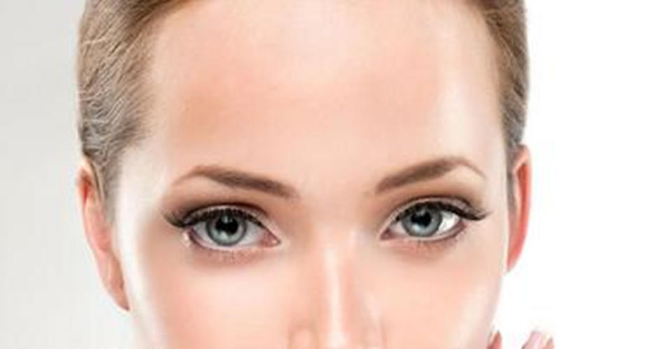 目前主流的双眼皮做法,现在流行的双眼皮简单大方超好看