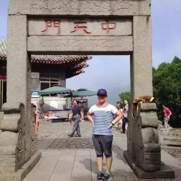 听说你以前挺土的，我也是