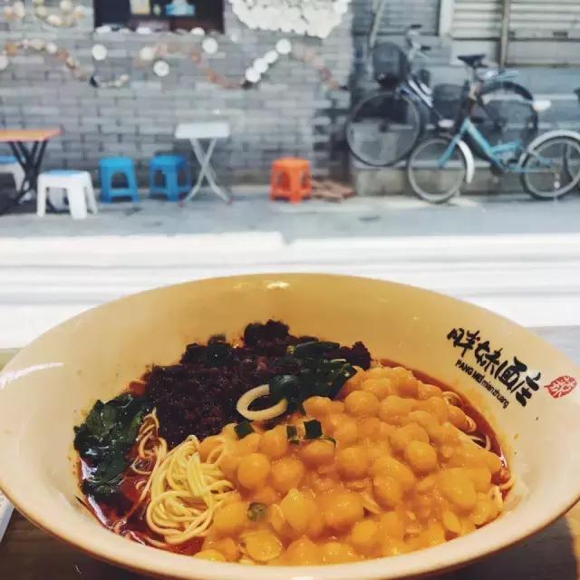 想和你一起吃遍各种美食,和你一起吃遍各地的美食