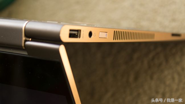 惠普Spectrex36015测评：确实很抢眼