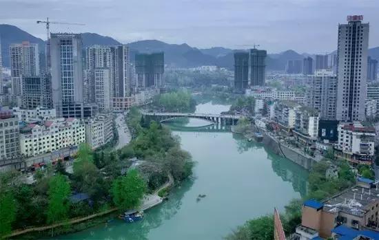 贵州省各县区经济排名,贵州地区总值多少