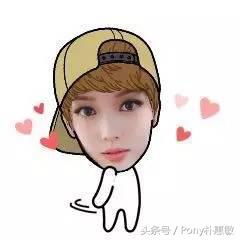 pony化妆师给路人化妆,化妆师pony细心的给别人化妆