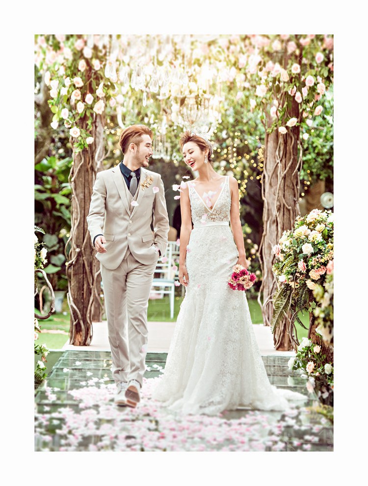 婚纱照一定要拍的9个姿势,这才是婚纱照正确打开方式