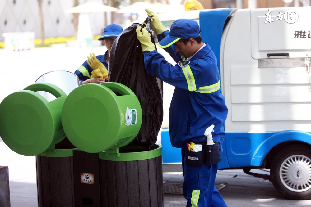 oppo手机内存空间严重不够怎么办,手机空间不够教你一招扩大内存