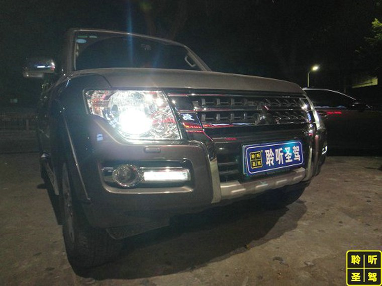 帕杰罗改音响和隔音,三菱帕杰罗汽车音响升级案例