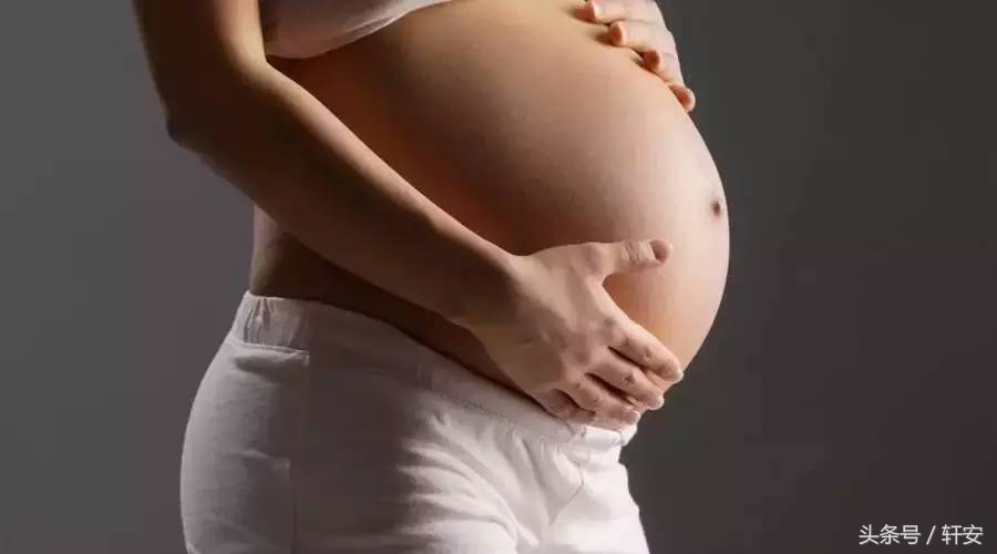 孕妈妈关注了这3种“胎动”应警惕BB在求救