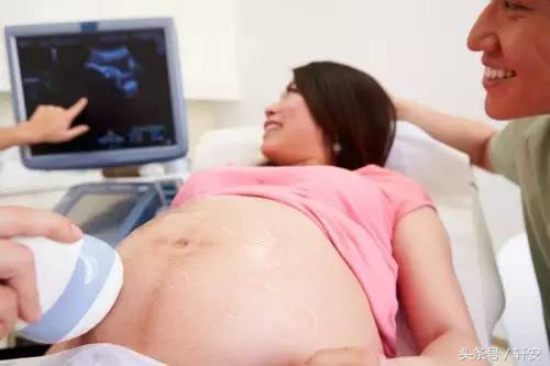 孕妈妈关注了这3种“胎动”应警惕BB在求救