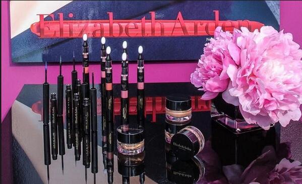 巴宝莉气垫唇釉25,2017年最好用气垫