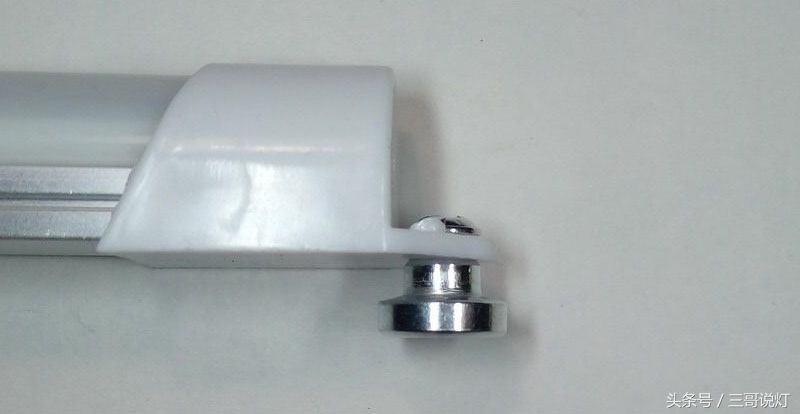 led酷毙灯是啥样的,酷毙灯太亮眼了怎么改造