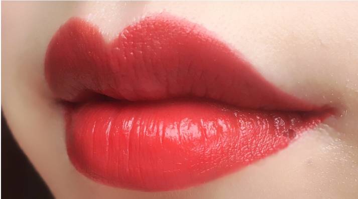 推荐几支高颜值的豆沙色唇釉,世界上最好用的口红是棒棒糖