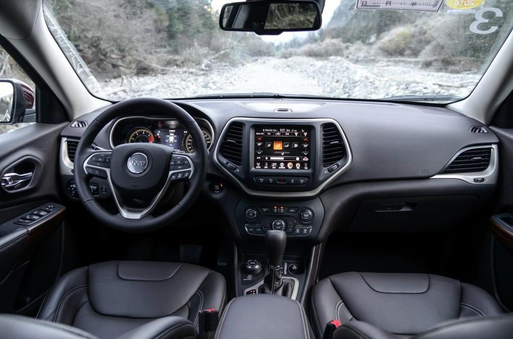 后排可以放平5座中型suv推荐,7座suv后排放平