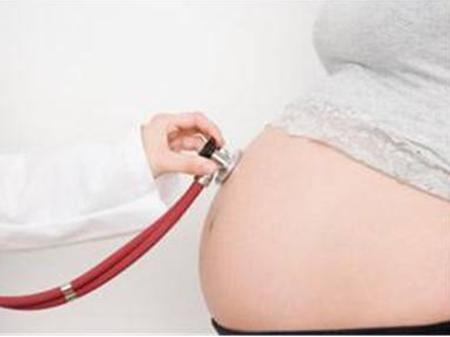 孕38周羊水少胎动频繁正常吗,孕38周羊水少胎动频繁