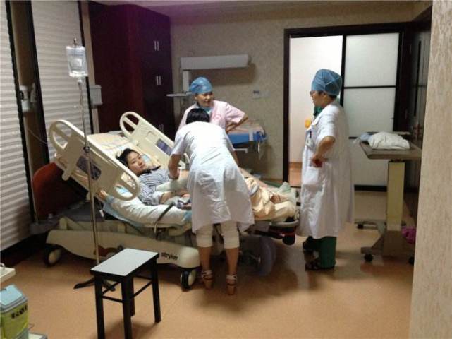 每次孕检都让医生无奈，内检让人羞涩，简直有毒