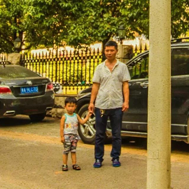 听说你以前挺土的，我也是