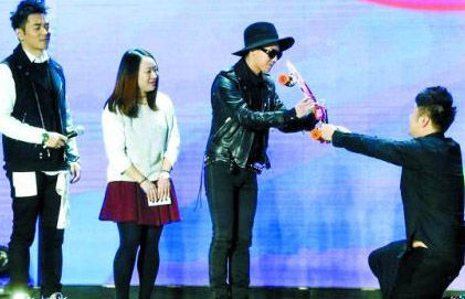 盘点那些年，百度贴吧里那些著名的“爆吧”行为，你参与了哪件