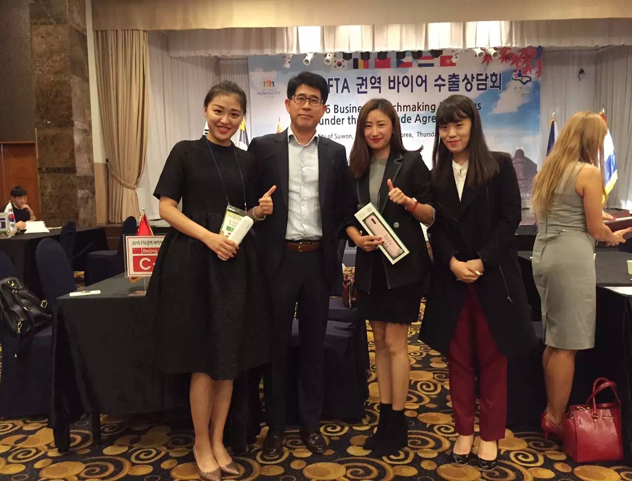 公司转型，四个月签约200名辣妈网红，获黄晓明与一下科技青睐