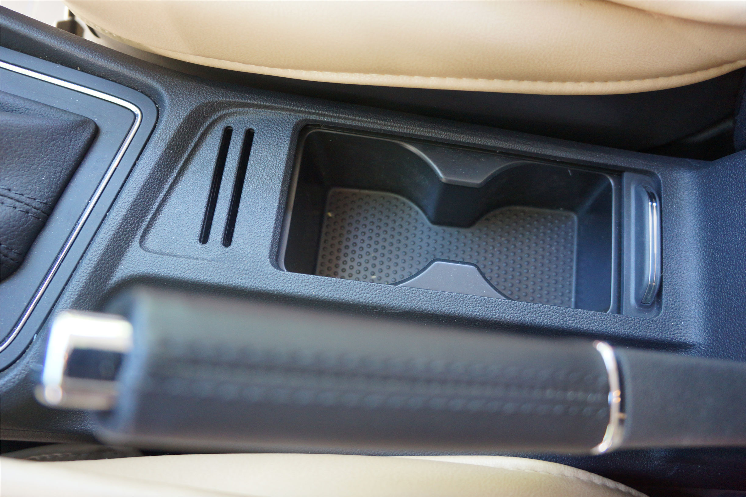 2015款朗逸1.6l手动风尚版优缺点,朗逸1.5l星空五百万版用车指南