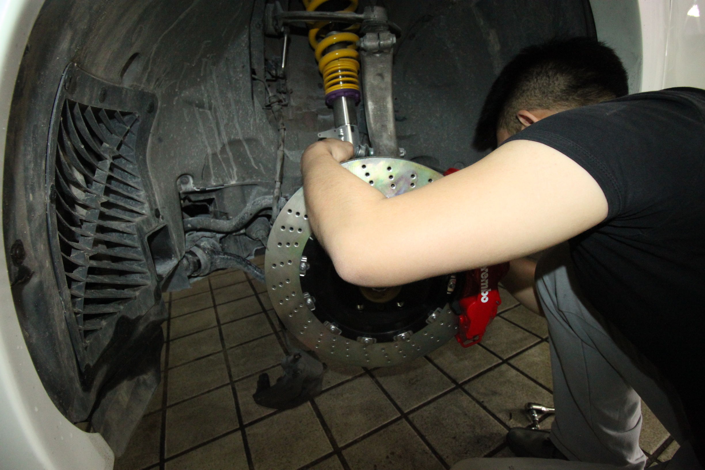 老款宝马x6改大灯和前后包围,宝马x6内外老改新改装案例