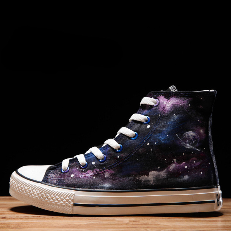 帆布鞋发黄怎么清洗小妙招,帆布鞋白色边蹭黑了怎么清洗