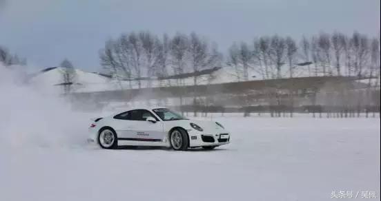 后驱车下雪天的弊端,后驱车怕下大雪