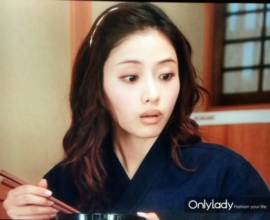 这几天最流行的发饰是什么,现在最流行日系女生发型