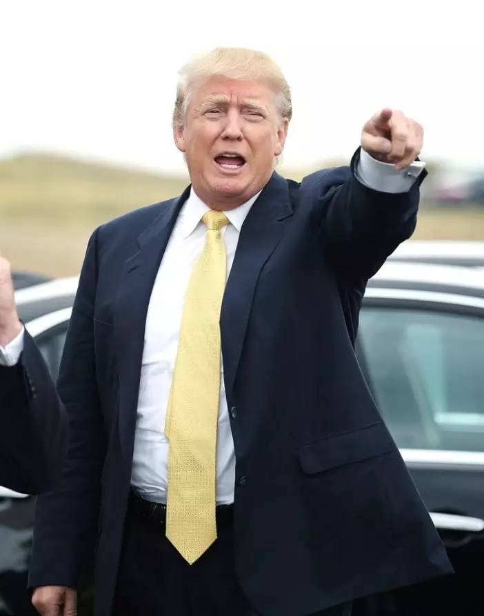 特朗普穿搭,特朗普穿衣风格特点