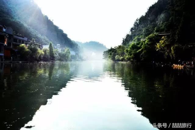 湘西凤凰城沱江风景,印象湘西凤凰古城