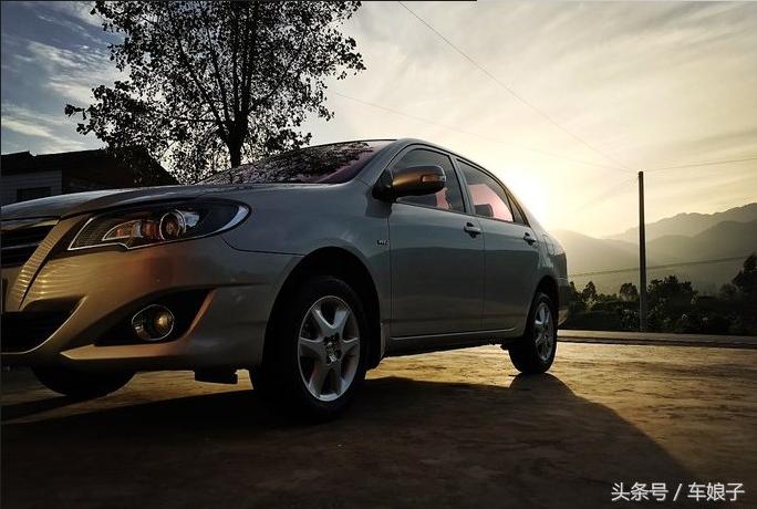 停产销量王不知为何为独偏爱他——花冠corollaEX