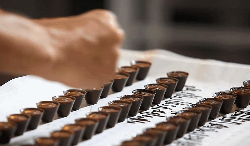 情人节女生送什么巧克力给男生，才能彰显自己的与众不同