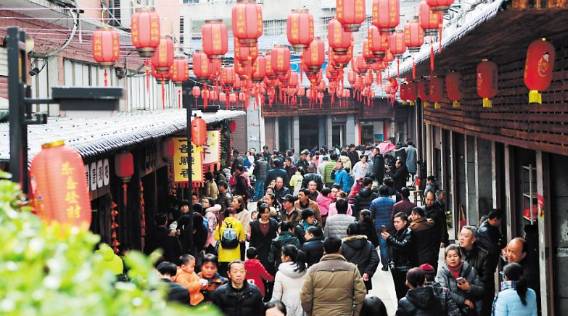 「长沙汇」长沙十条措施为担当者撑腰｜长沙多地今日将停水｜长沙男孩找爸爸意外坠亡｜“无事酒”乱象：有人年均200场酒宴