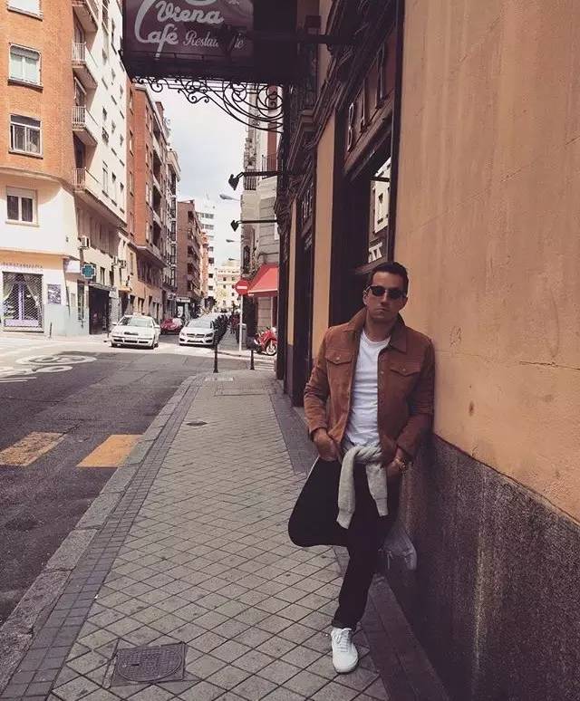 经验｜我悄悄关注了这9个最会穿的男博主，感觉我男票有救了