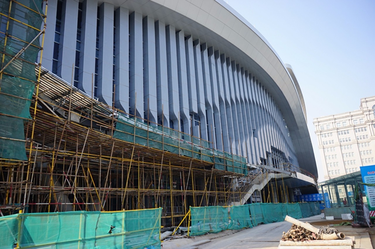 黄龙体育中心跳水馆几米深,黄龙体育馆2019