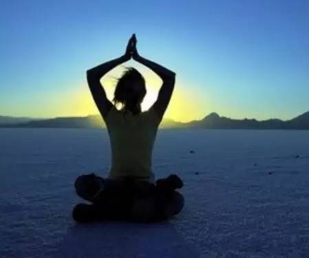 10首好听的瑜伽音乐推荐,瑜伽专用音乐15首瑜伽舞蹈