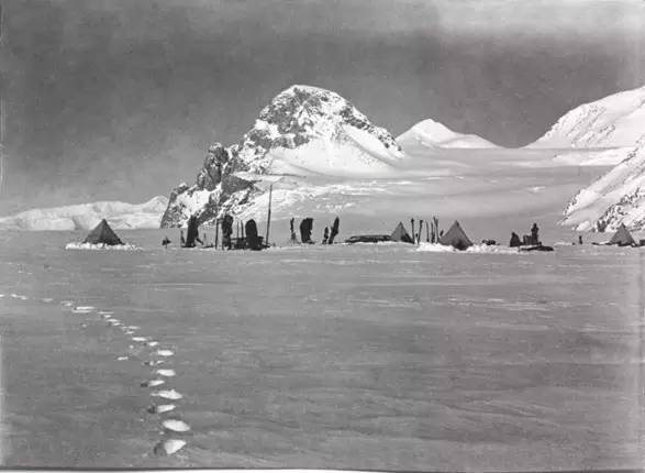 一封来自深海的情书,一封来自雪山的情书