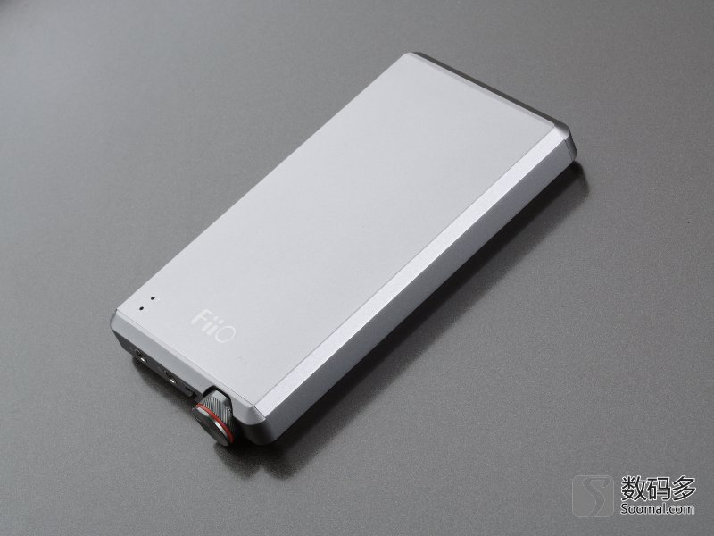 fiio飞傲e12大推力耳机放大器,fiio飞傲蓝牙耳机解码评测