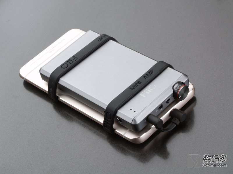 fiio飞傲e12大推力耳机放大器,fiio飞傲蓝牙耳机解码评测