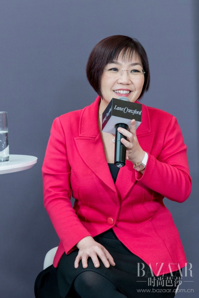 不是叫你迷信，但芭姐听说这么穿可能会有好运气哦！