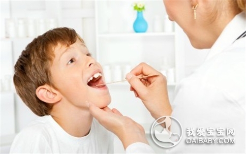 孩子喉咙有点痛怎么处理,孩子喉咙痛初期如何处理