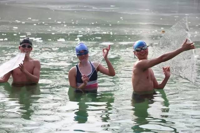 清华冬泳,清华大学生室外冬泳