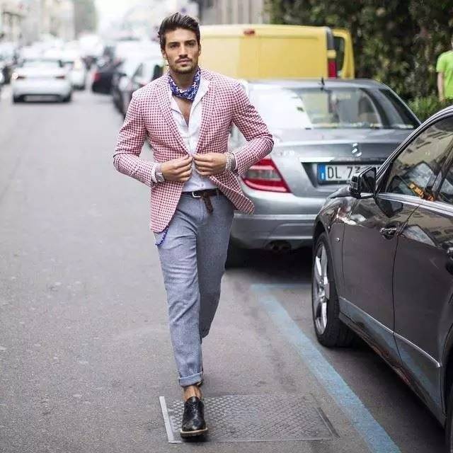 经验｜我悄悄关注了这9个最会穿的男博主，感觉我男票有救了