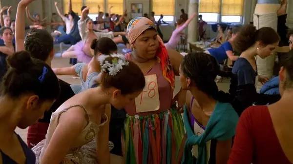 扒一扒好莱坞“后台歌舞片”的历史和套路