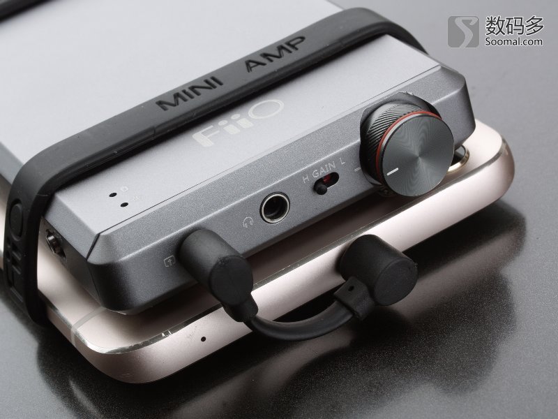 fiio飞傲e12大推力耳机放大器,fiio飞傲蓝牙耳机解码评测