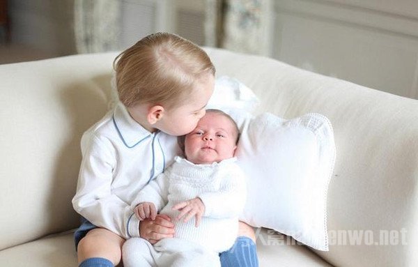 高龄生二胎怀孕一个月主要特征,大龄孕妈多久适合要二胎