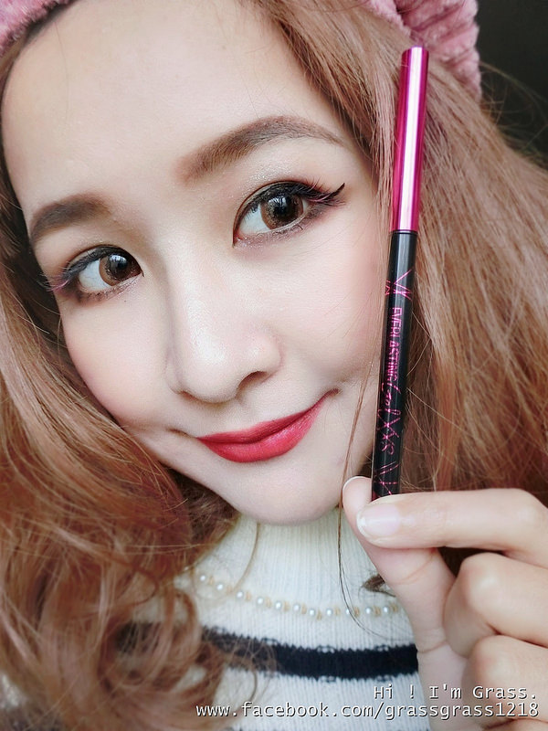 美宝莲眼线笔的使用方法,杏眼适合的眼妆眼线胶笔