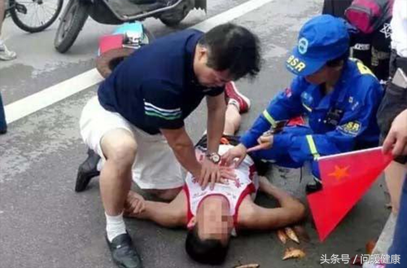 睡着睡着突然猝死的感觉,睡着睡着突然死了是什么原因