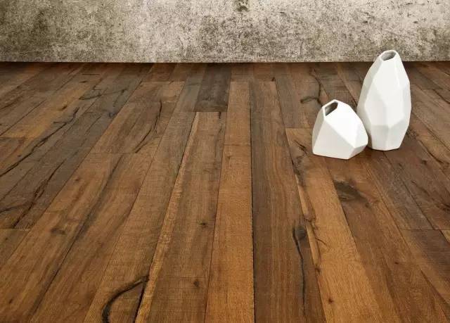 还在为清洁污垢纠结吗,还在为污渍而烦恼吗