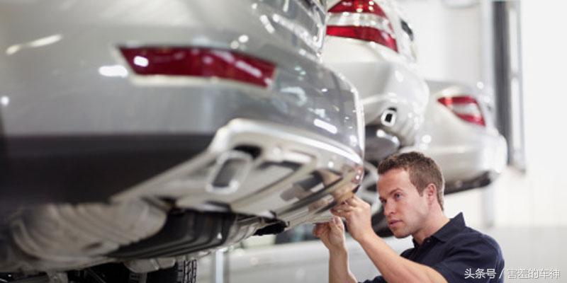 爱车被撞心疼瞬间,心疼爱车被撞