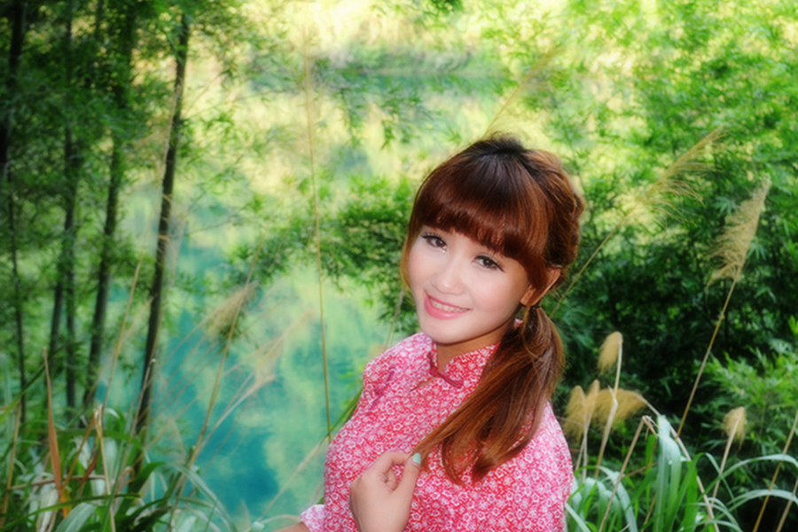 马小丝是我工地同事，来城市是来找他老婆秋红的，秋红是杀人重犯